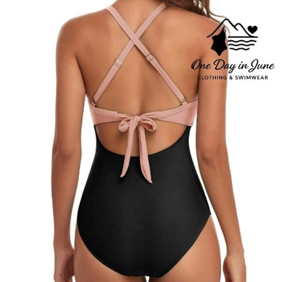 Eomenie Cross Front Tie Back. Cut Out One Piece Swimsuit Size M - Picture 2 of 7